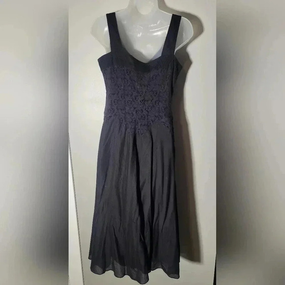 Nine West Fit and Flare V-neck Sleeveless Midi black dress womens size Large - Picture 10 of 10